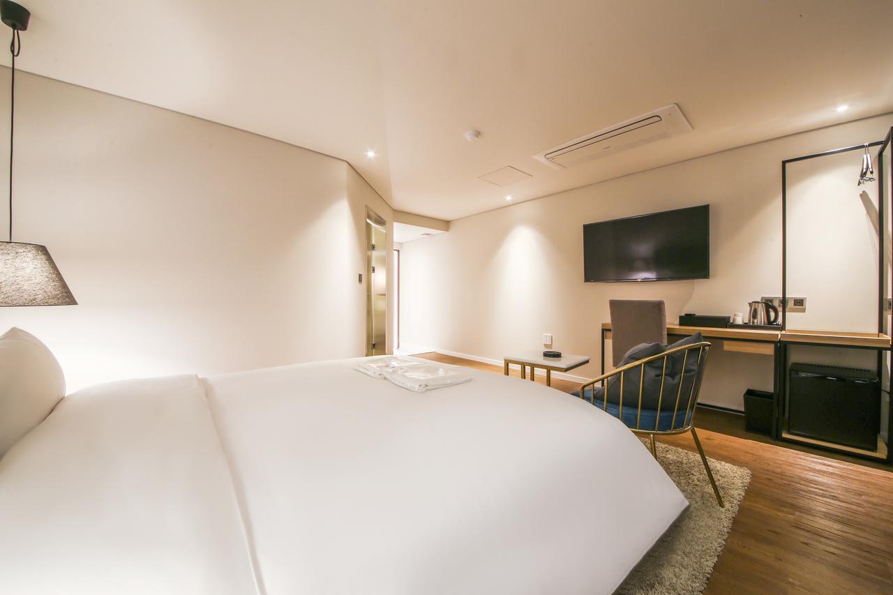 Hotel Londoner Hwamyeong Busan Exterior foto